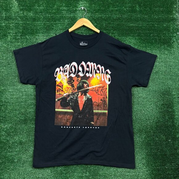 Bad Omens Concrete Forever Heavy Metal Band T-Shirt Size Large - Picture 1 of 4